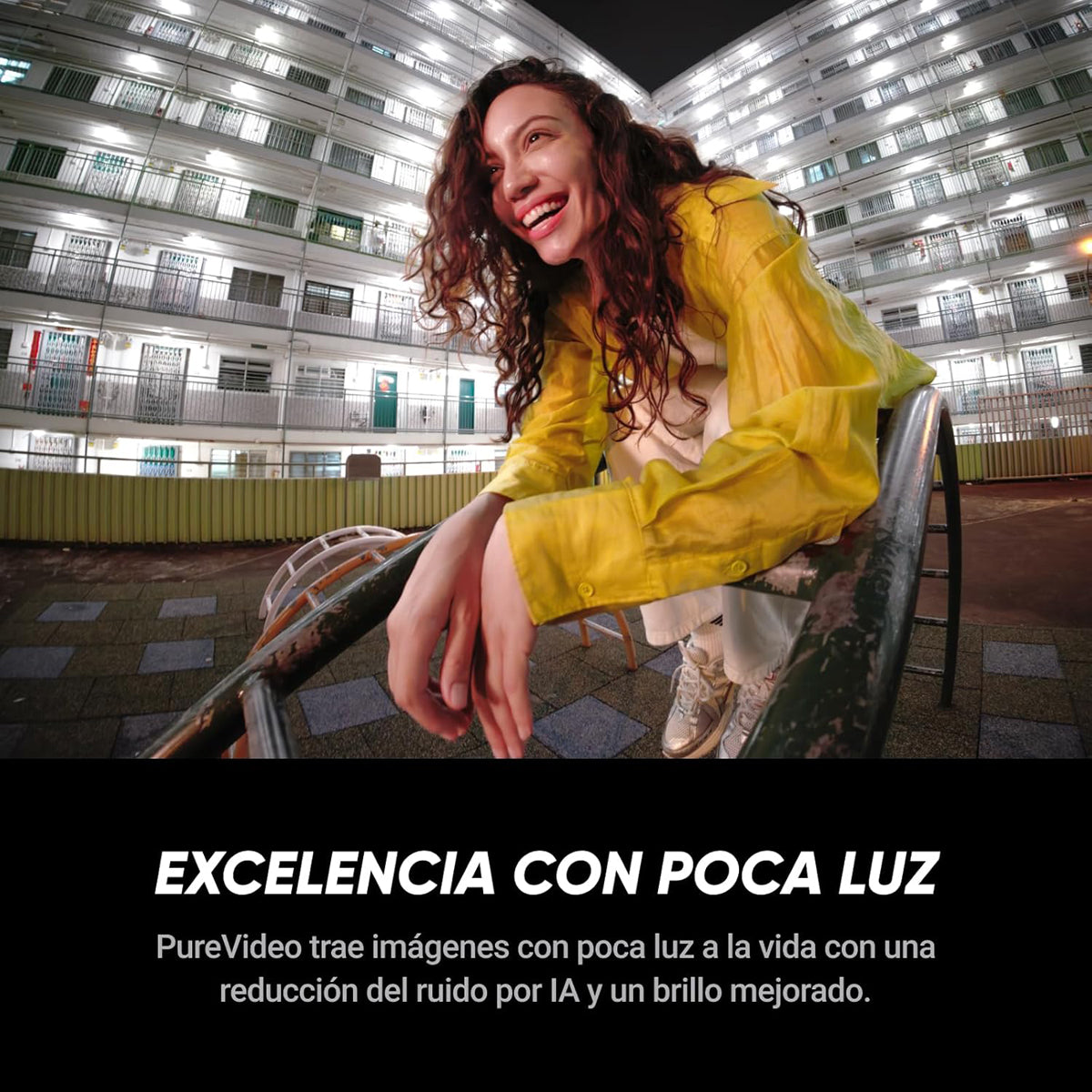 Insta360 Ace Pro 2 Dual Battery Xplorer Bundle (Dark Gray)